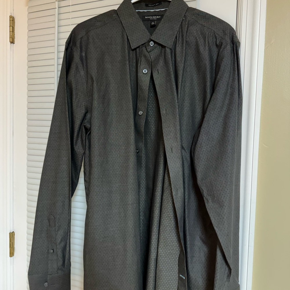 Banana Republic Dark gray black Men's Button Down Shirt